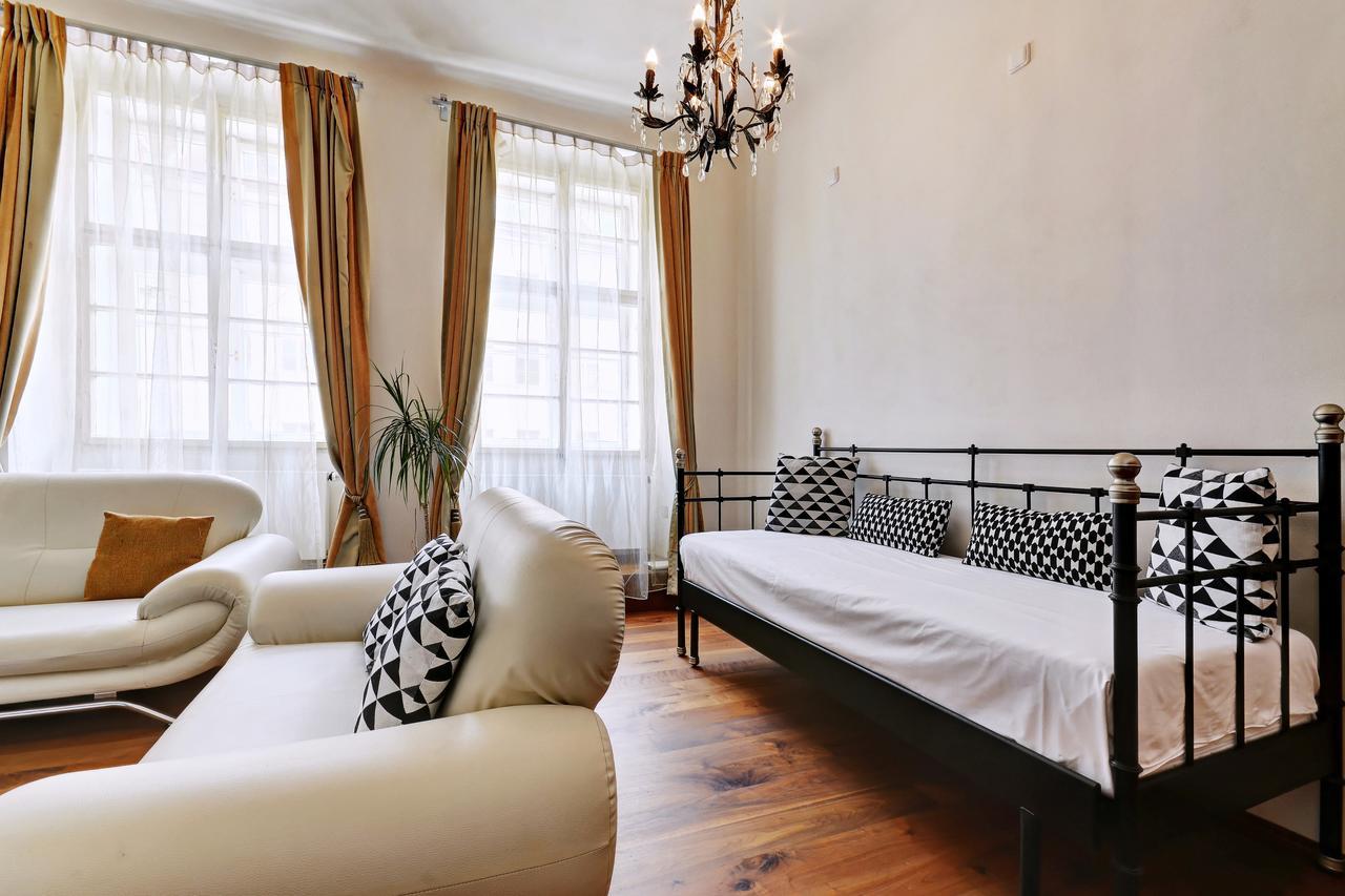 פראג Historic Centre Apartments II מראה חיצוני תמונה